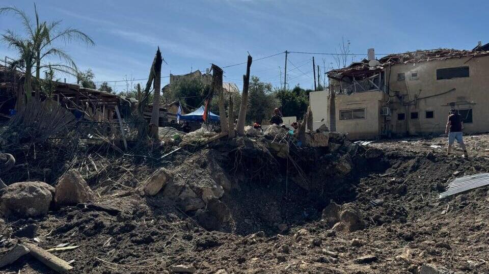 זירת הפגיעה באשתאול