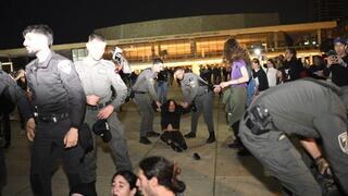 עימותים בין המשטרה למפגינים בהבימה