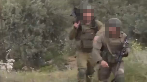 תיעוד מתקיפת הפלסטינים בכפר תיאסיר  