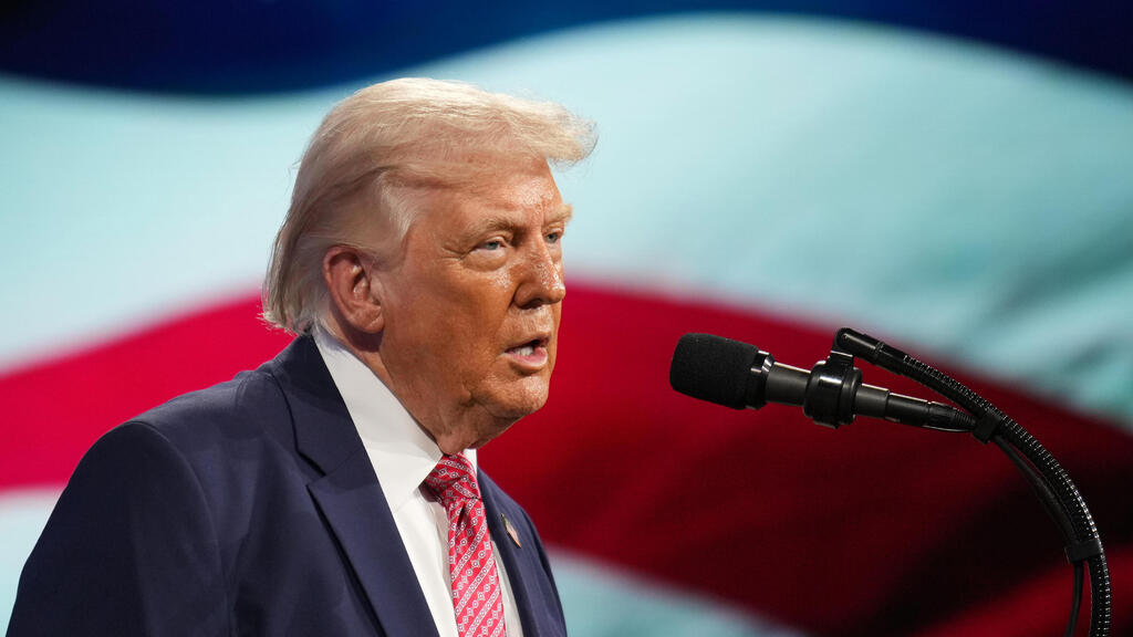 נשיא ארה"ב דונלד טראמפ בפלורידה