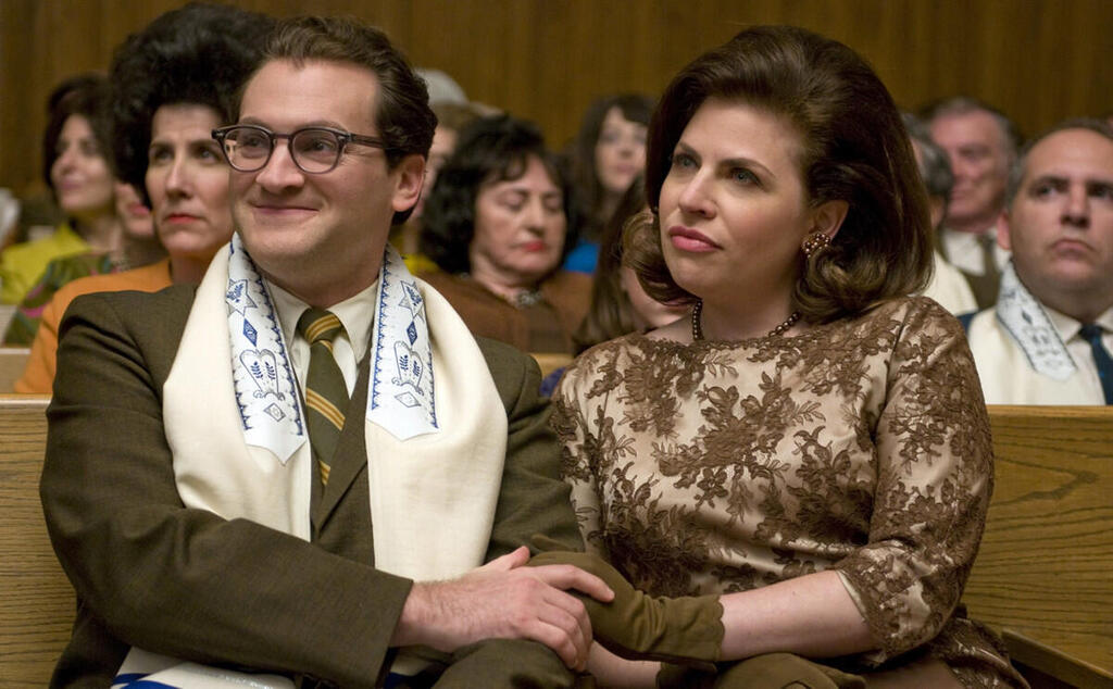 לארי גופניק, מתוך "יהודי טוב"