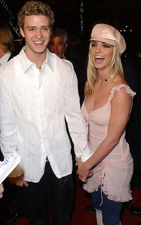 מערכות יחסים בריטני ספירס