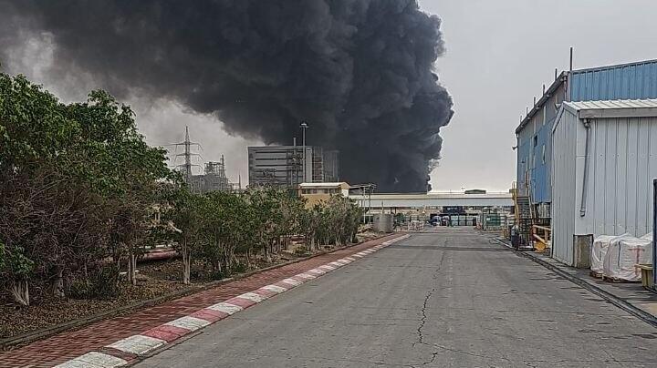 זירת הפגיעה במפעל בנגב