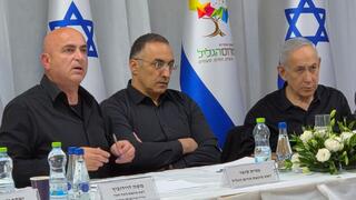 בנימין נתניהו עמית סופר ומשה דוידוביץ