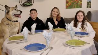 עטרה כהן-רפפורט וילדיה הקטנים