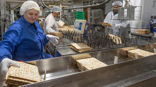 "גם בחו"ל המצות הפכו לעיתים למוצר שנצרך כל השנה"