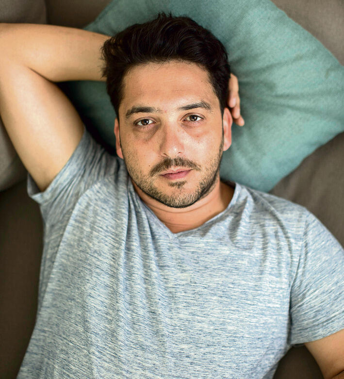 "הוא חבר וגרגרן". מאור זגורי