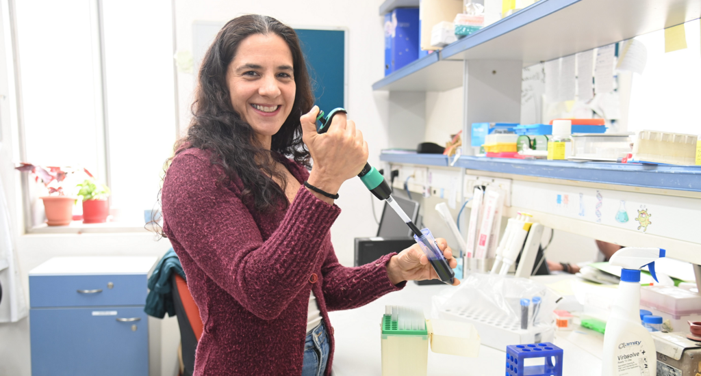 Prof. Debbie Toiber (Photo: Hertzel Yosef) פרופסור דבי טויבר