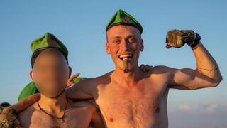 חברם לצוות של הנופלים מסיירת הנח"ל נפרד מהם