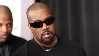 על רקע הסערה: נאסרה כניסת קניה ווסט לבריטניה