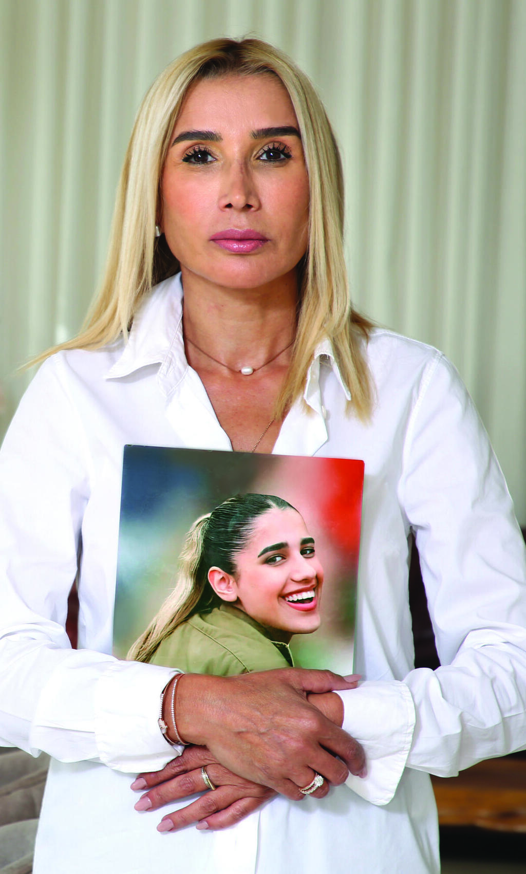 "אי־אפשר לנתק בין אמא לבת, אני מרגישה שאושר תמיד איתי"