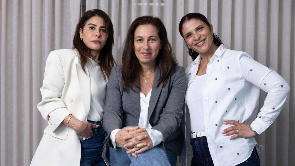 "יש משפחות שאצלן הפרק הזה לא ייסגר לעולם". מימין: אורלי גלבוע, איילת לוי ושירה אלבג