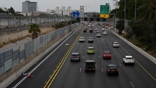 תעודת שליש: זינוק בהיברידיות, החשמליות בנפילה