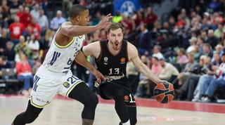 אנדראס אובסט עם הכדור