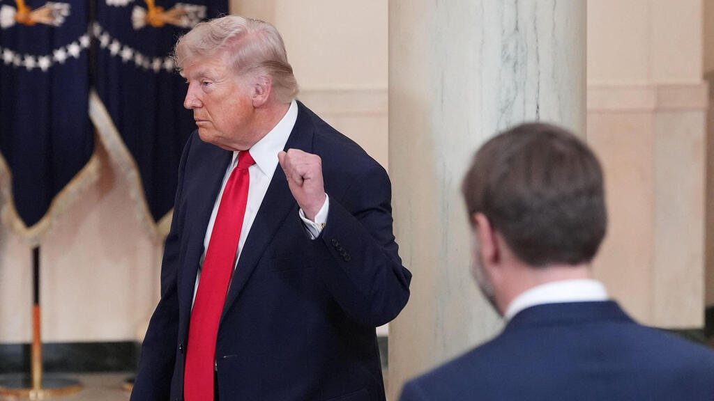 נשיא ארה"ב דונלד טראמפ בעדכון על המלחמה עם איראן בבית הלבן