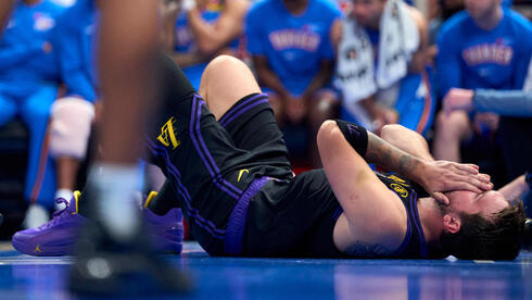 דונצ'יץ' כאוב ושרוע על הפרקט