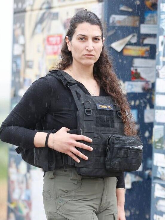 בר מנשורי