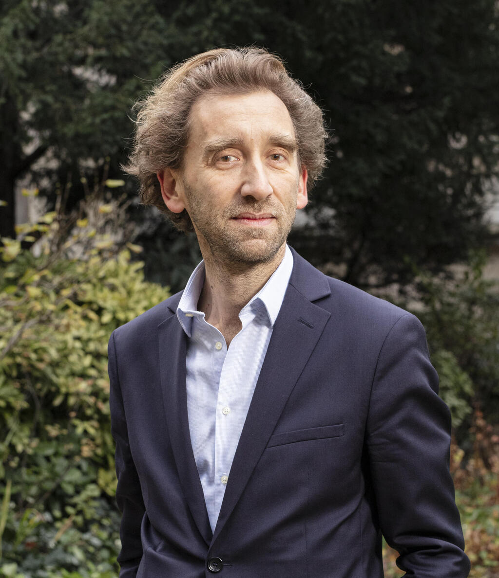 דוד זיווי, מנהל מחלקת חיפוש והחזרת רכוש תרבותי שנגנב בשואה