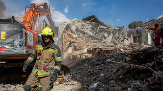 נזקי התקיפות בבית כנסת בטהרן