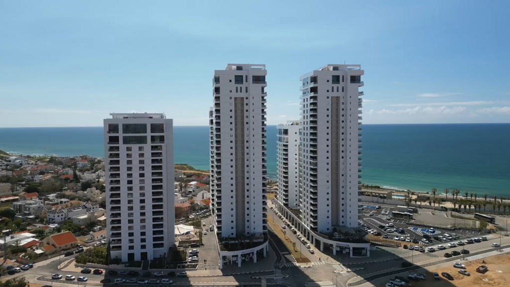 Beachfront homes in Netanya