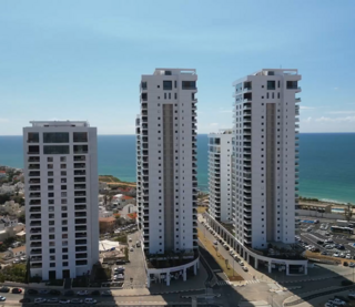 Beachfront homes in Netanya