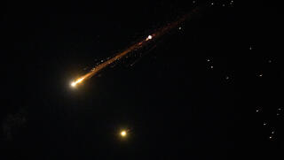 לילה לא שקט: אזעקות, יירוטים - ונזק | כל התיעודים