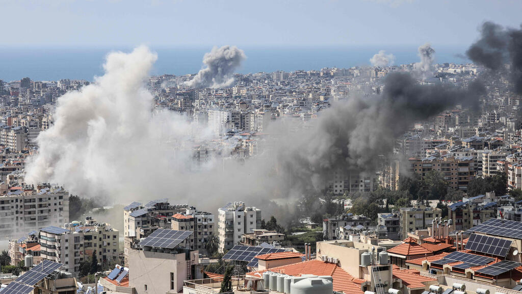 ביירות לבנון עשן תקיפות צה"ל