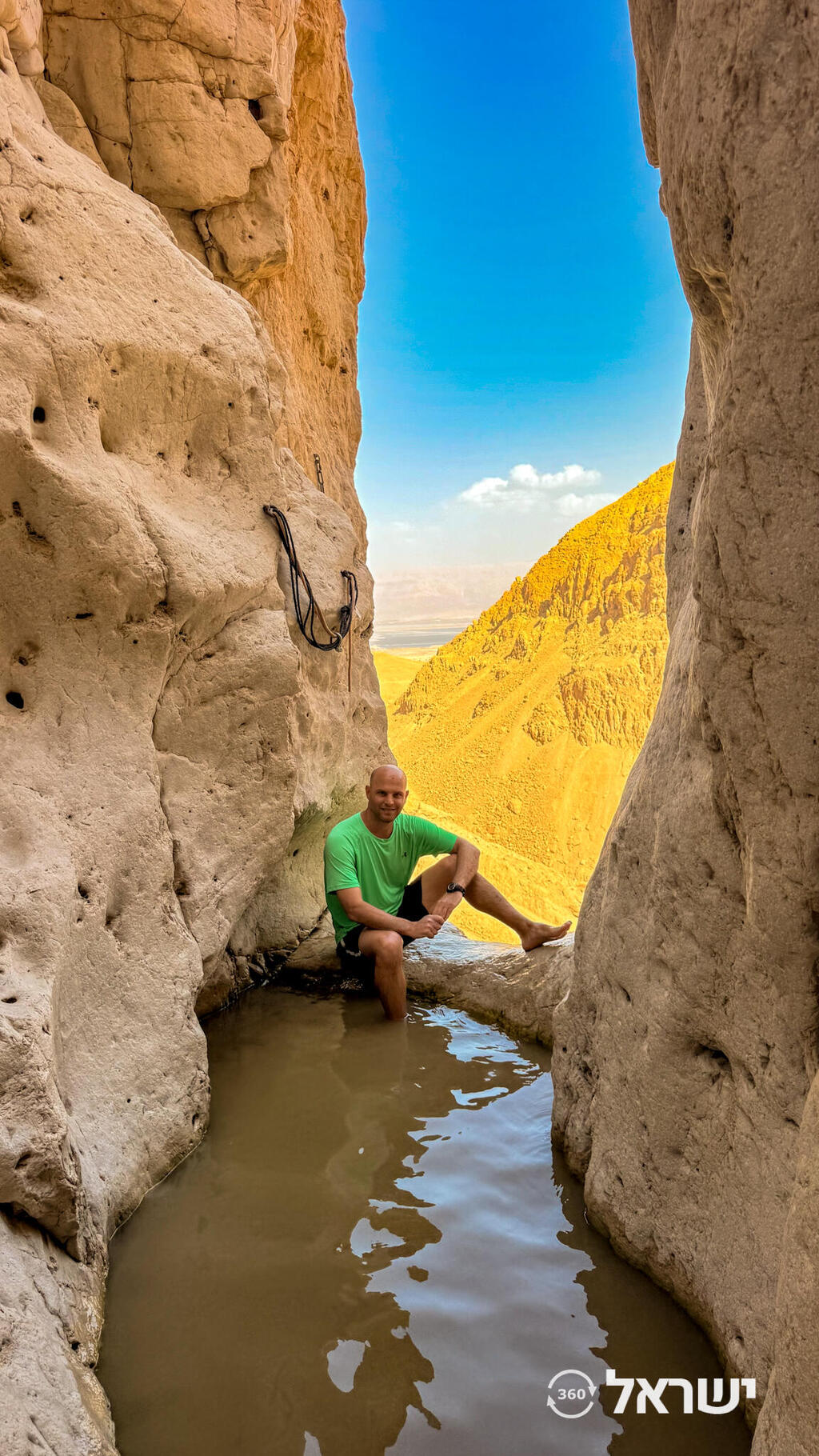 גב חלון נחל פרס