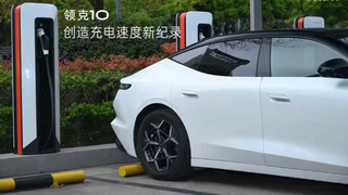 המירוץ לטעינה: ג'ילי שברה את שיא המהירות