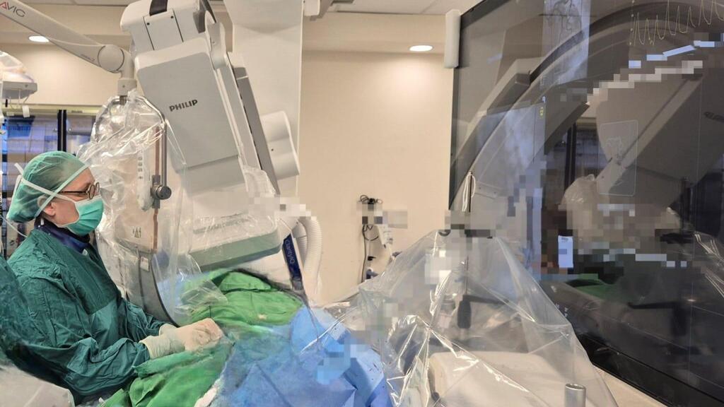 ד"ר חנה וקנין-אסא, מנהלת יחידת הצנתורים במרכז הרפואי מאיר