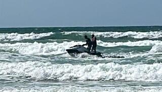 חיפוש אחרי הנעדר בחוף הים בנתניה