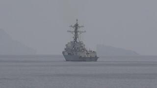 ספינה אמריקנית סמוך למיצר הורמוז