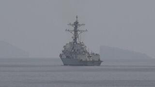 ספינה אמריקנית סמוך למיצר הורמוז