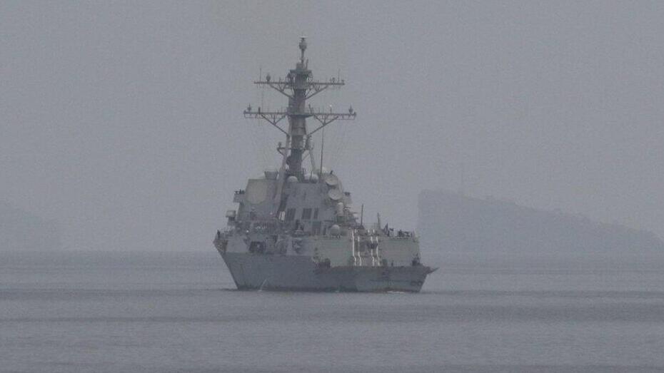 ספינה אמריקנית סמוך למיצר הורמוז