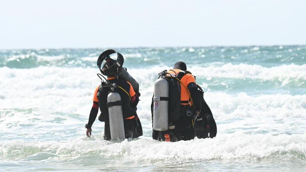 חיפושים אחרי הנער הנעדר בחוף צאנז בנתניה