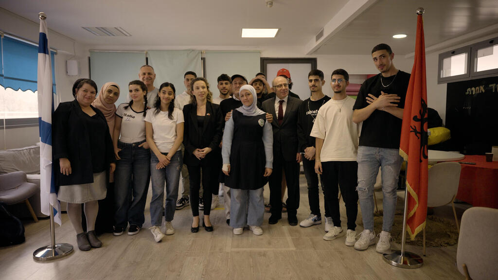 מתוך "בסה - מילה של כבוד" 