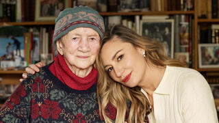 מיכל אנסקי וסבתה חנה גבריהו