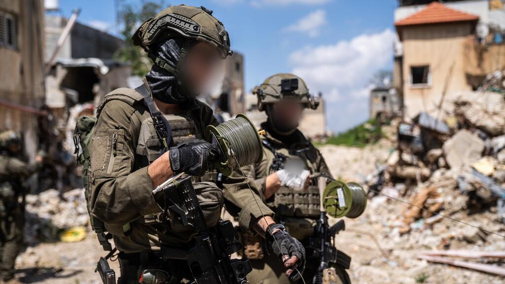 תיעוד: כוחות צה"ל הורסים מעבדה לייצור מטעני חבלה בבמחנה טולכרם