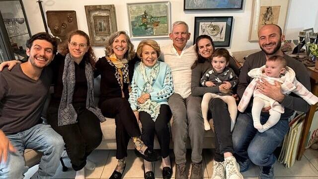 הלן חרש ומשפחתה בישראל