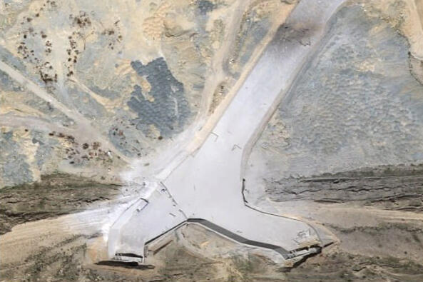 'Eagle 44' base עיט 44