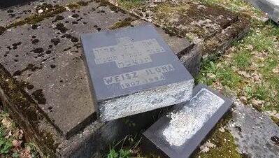 כמה מהמצבות שחוללו