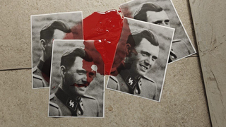 פריטים בעלי תוכן פוגעני שהונחו במשרד הבריאות בחיפה, ביום השואה