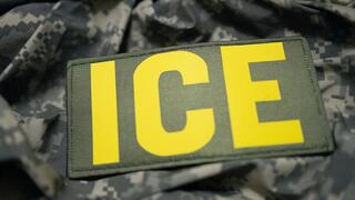 ארה"ב סוכנות ICE סוכני סוכנים הגירה מהגרים