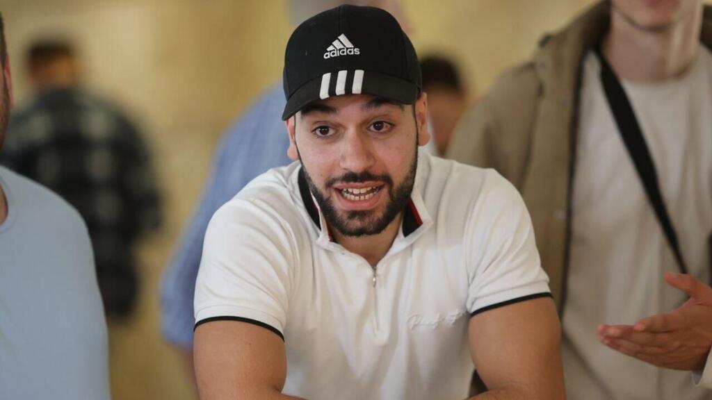 מרדכי דוד מחוץ לדיון