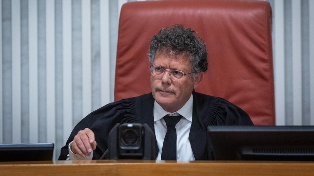 Chief Justice Yitzhak Amit (Photo: Yonatan Sindel/Flash90) דיון בעתירות להדחתו של איתמר בן גביר