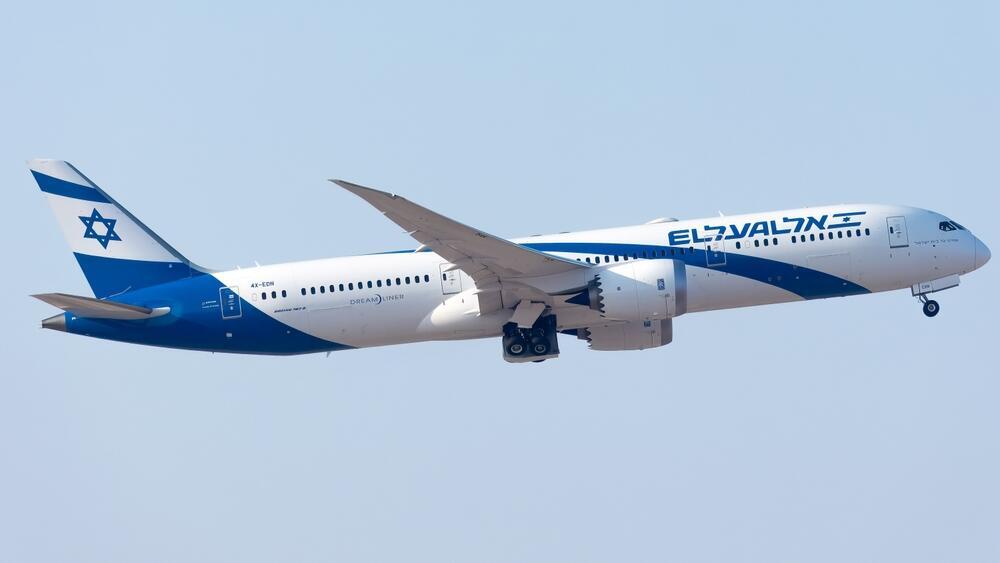 Самолет Dreamliner komgaybb "Эль-Аль" (Фото: Ronen Fefer / shutterstock) דרימליינר של אל על