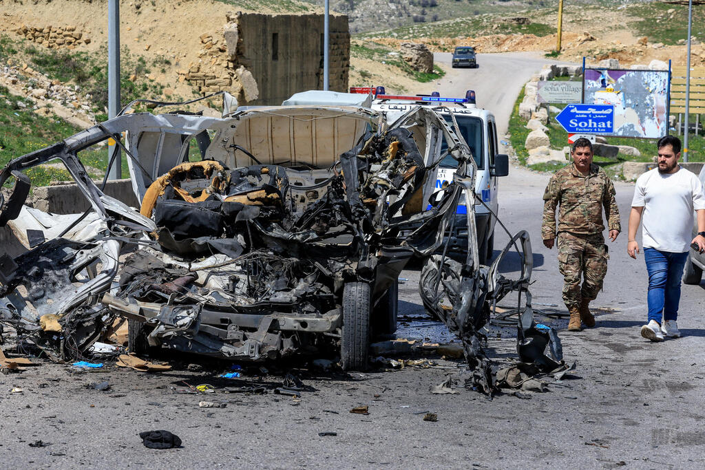 רכב שהותקף על ידי צה"ל בדרום לבנון