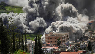 טראמפ: "לישראל אסור להפציץ יותר בלבנון. מספיק!"