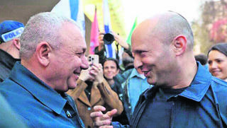 כך בנט מרחיק ממנו את איזנקוט