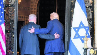 דונלד טראמפ ובנימין נתניהו בפלורידה
